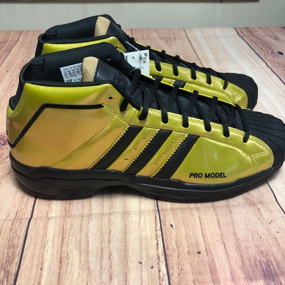 New Adidas Pro Model Sneakers Gold Black Size 12.5 - Picture 7 of 7